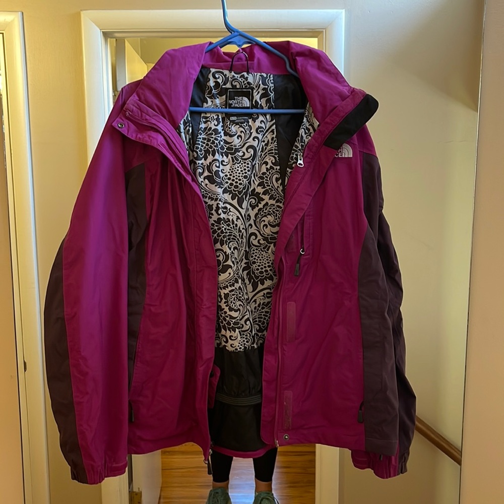 Womens outdoor rainproof jacket